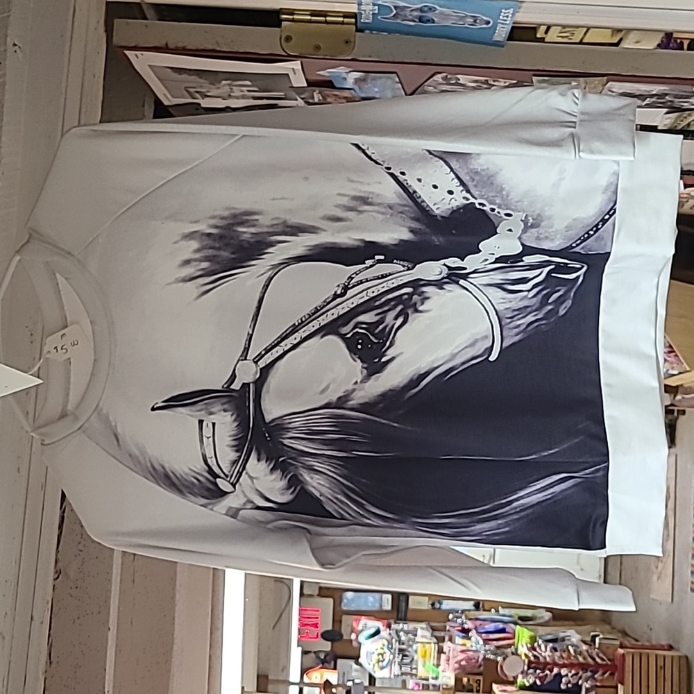 Woman's Horse print polyester cotton sweatshirt size medium